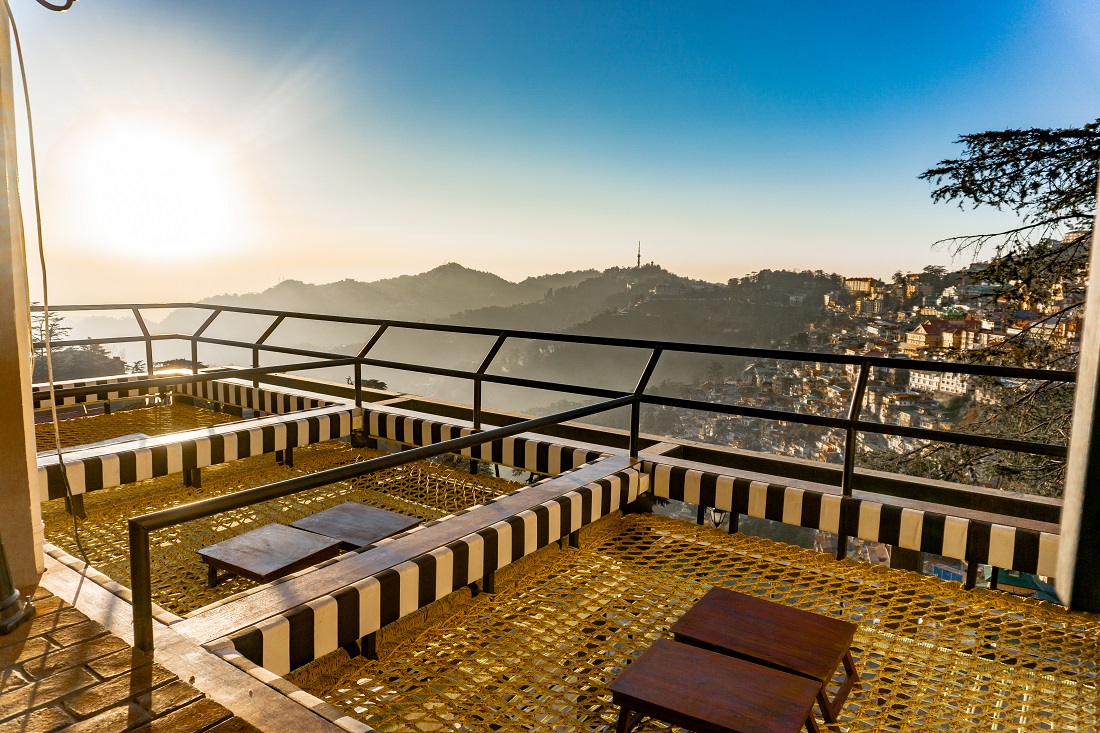 Grand view of the restaurant in shimla